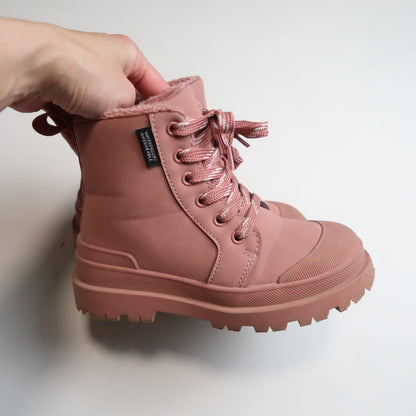 H&amp;M - Boots (Shoes - 12)