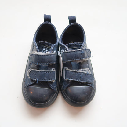 Converse - Shoes (Shoes - 7)