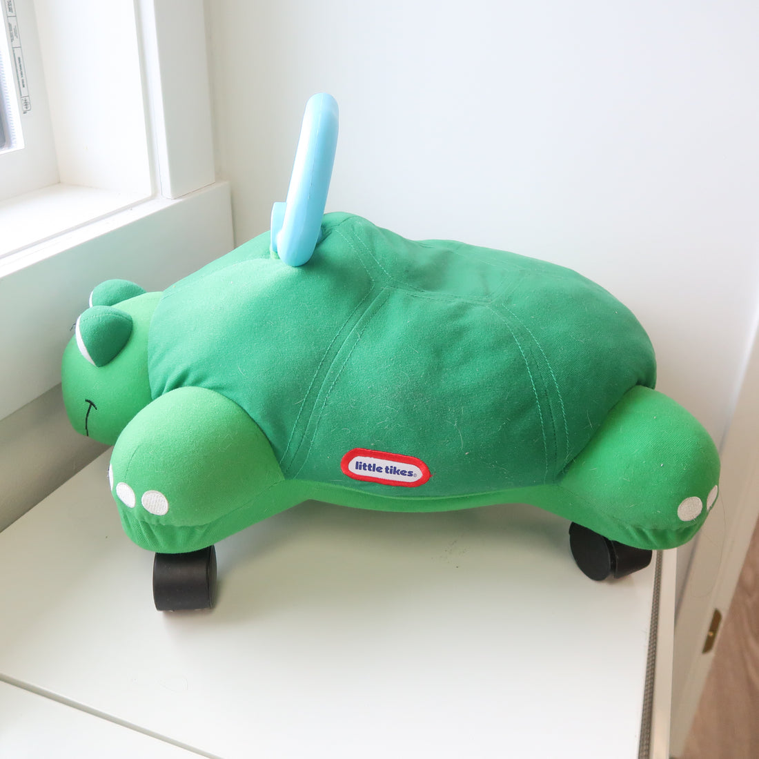 Little Tikes - Rolling Turtle *shipping not available