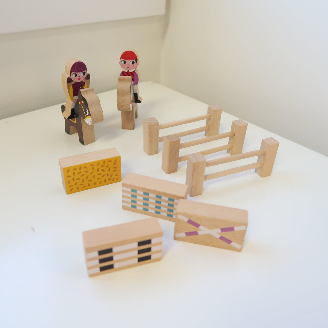 Janod - Wooden Horse Set