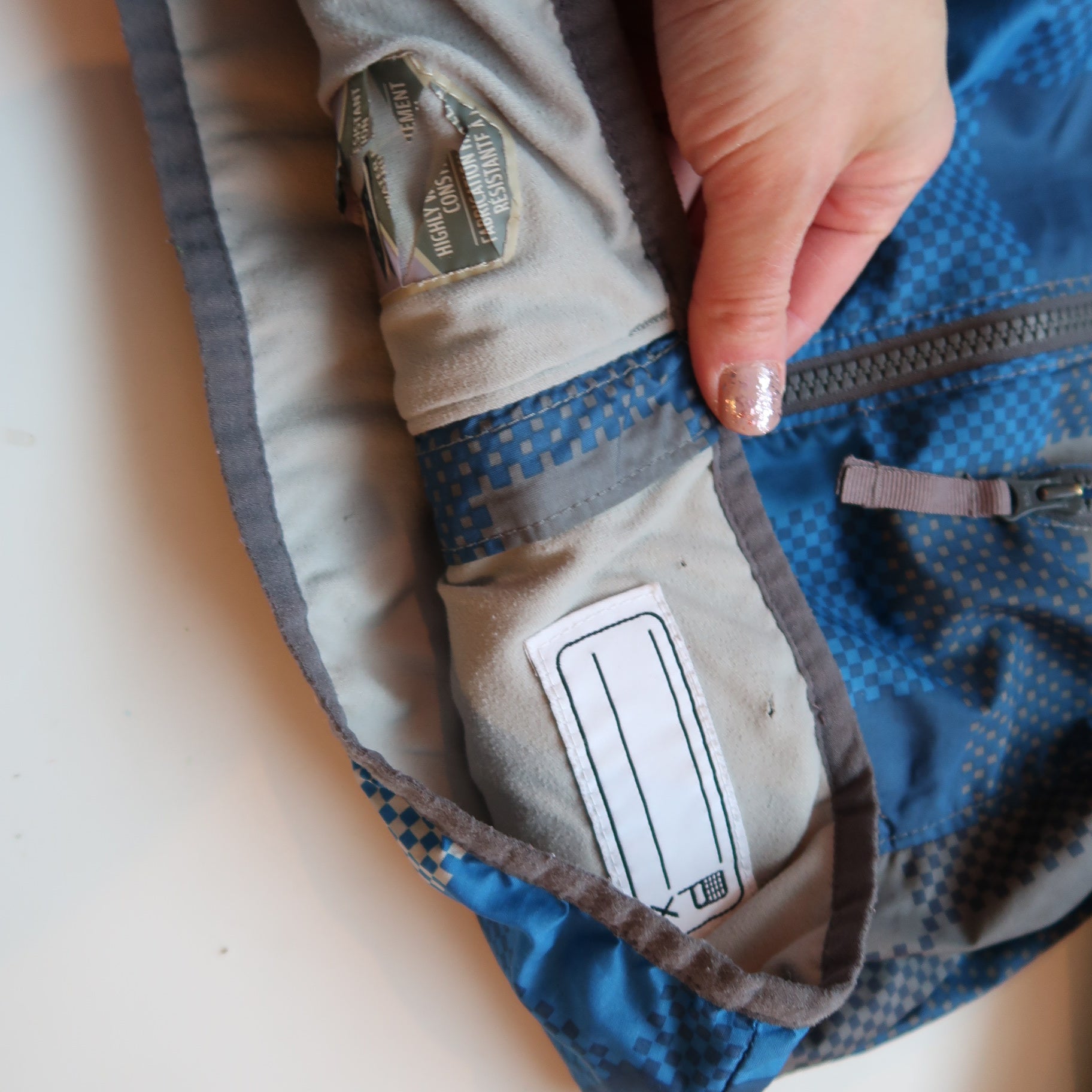 Columbia - Windbreaker Jacket (4Y) *gently used