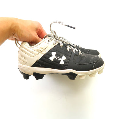 Under Armour - Cleats (Shoes - Big Kid 1)