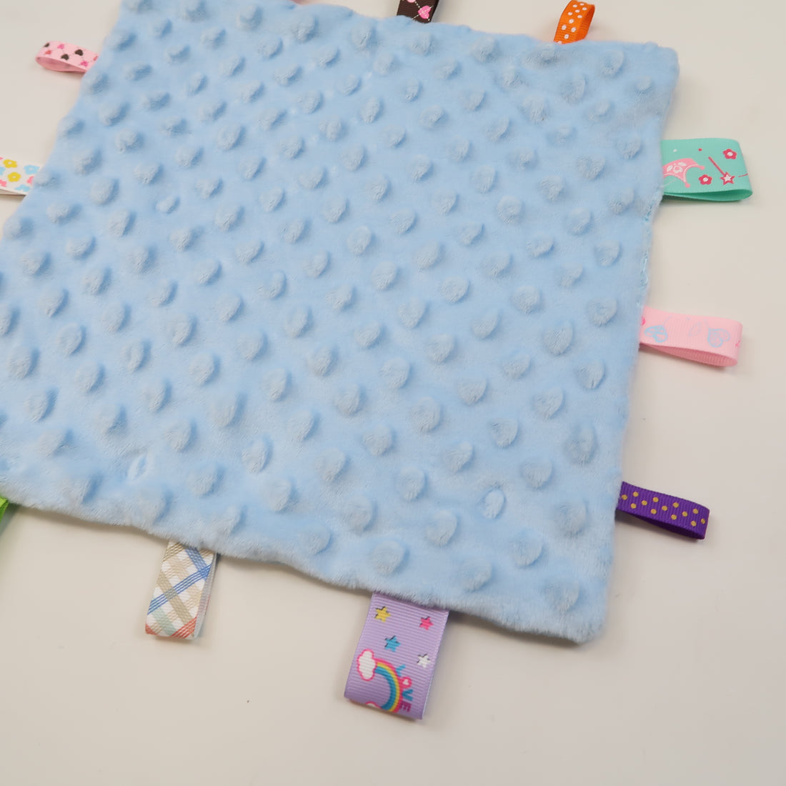Crevent - Tag Blanket