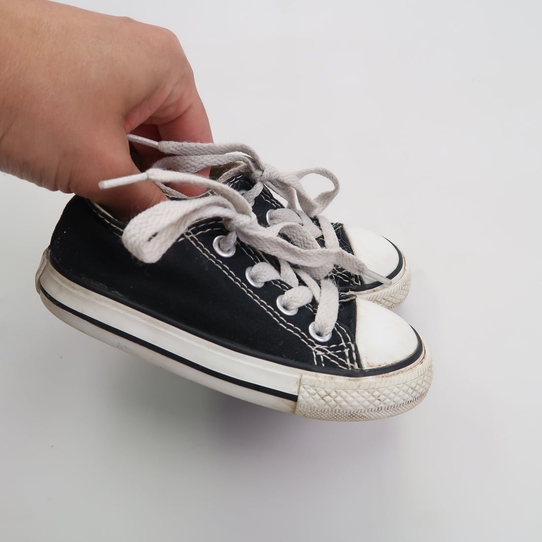 Converse - Shoes (Shoes - 6)