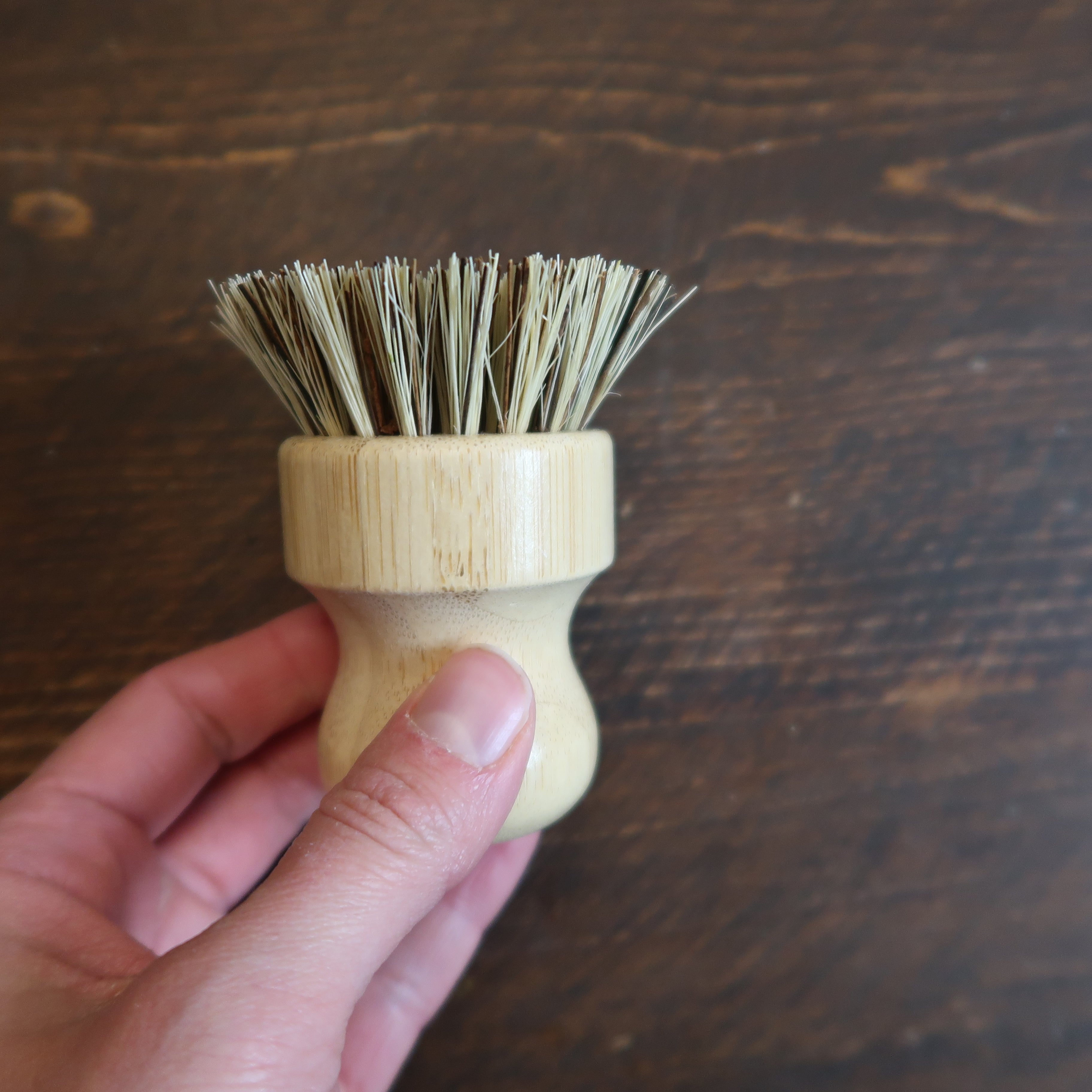 EKO +CO - KITCHEN SCRUB BRUSH