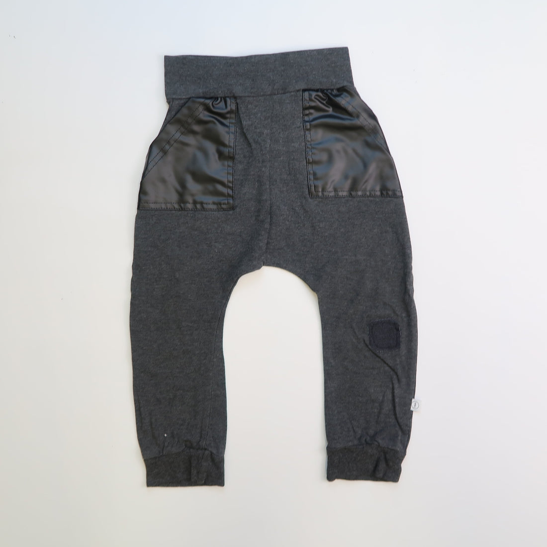 Tiny Button Apparel - Pants (2/3T) *repaired