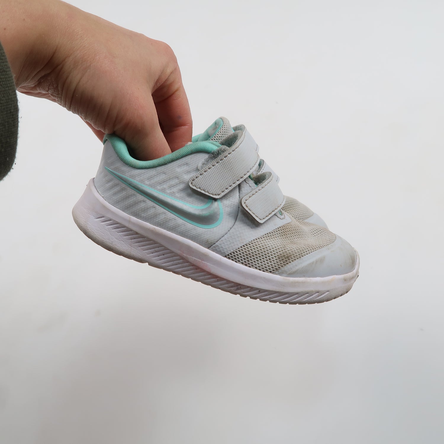 Nike - Shoes (Shoes - 7)