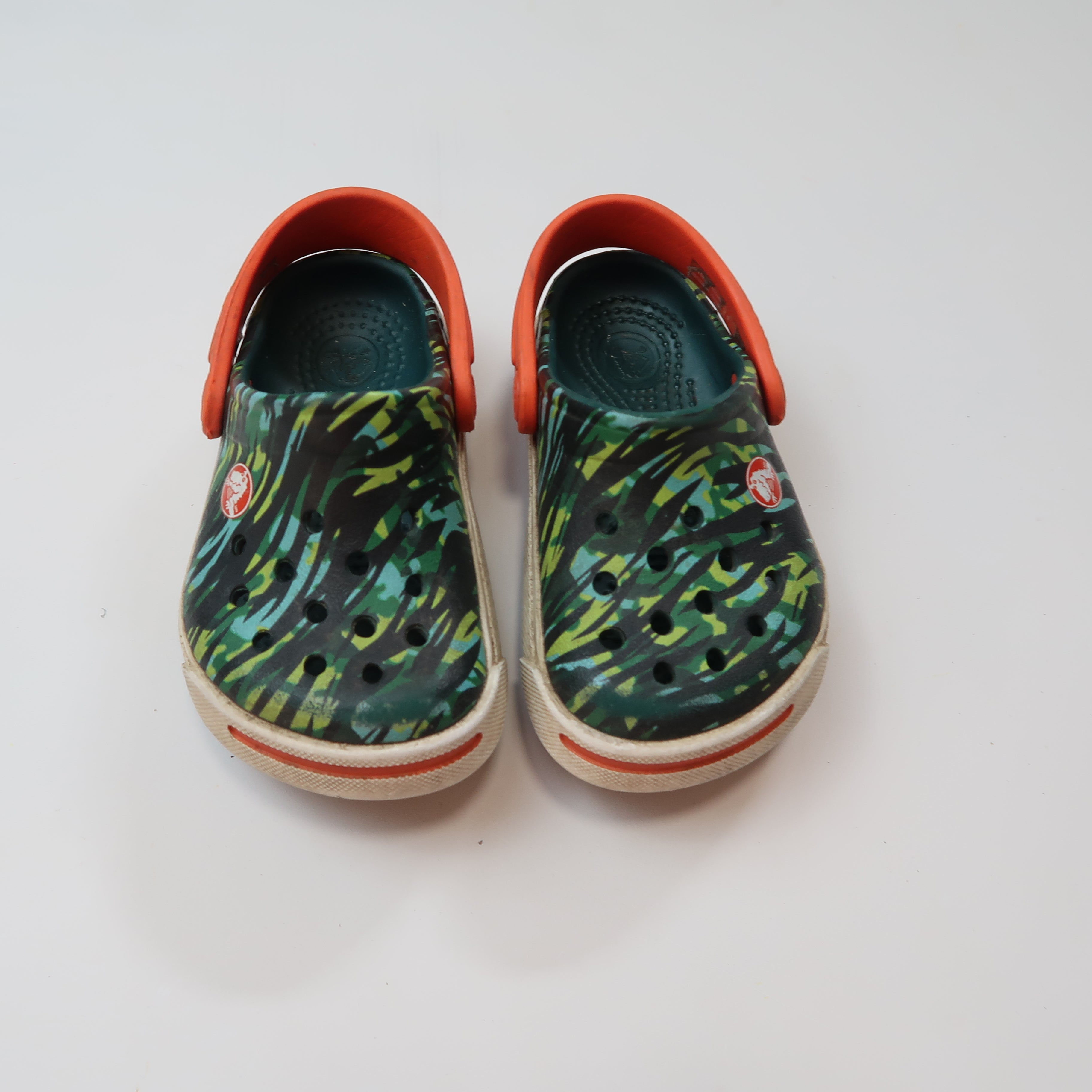 Crocs - Shoes (Shoes - 4/5)