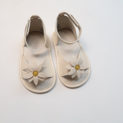 Old Navy - Sandals (Shoes - 18-24M)